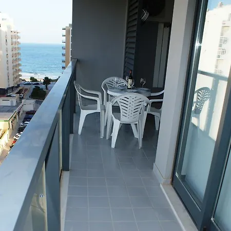 Turisticos Rocha Tower 9 Apartment