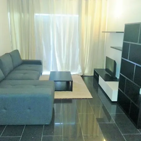 Turisticos Rocha Tower 9 *